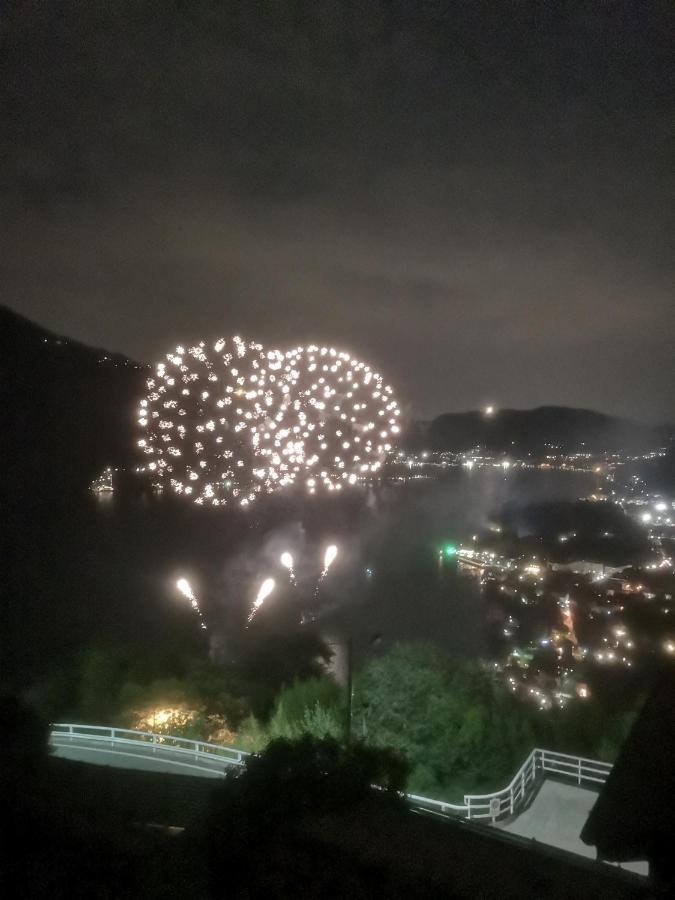 Como Lake Panorama Apartment Sveva Cernobbio Luaran gambar